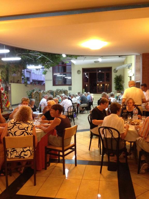 Restaurace v ubytování Hotel Ristorante Amitrano