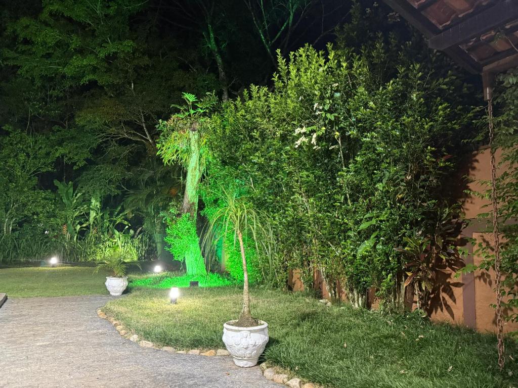 Taman di luar Casa 4 quartos Riviera de Sao lourenço Piscina Aquecida