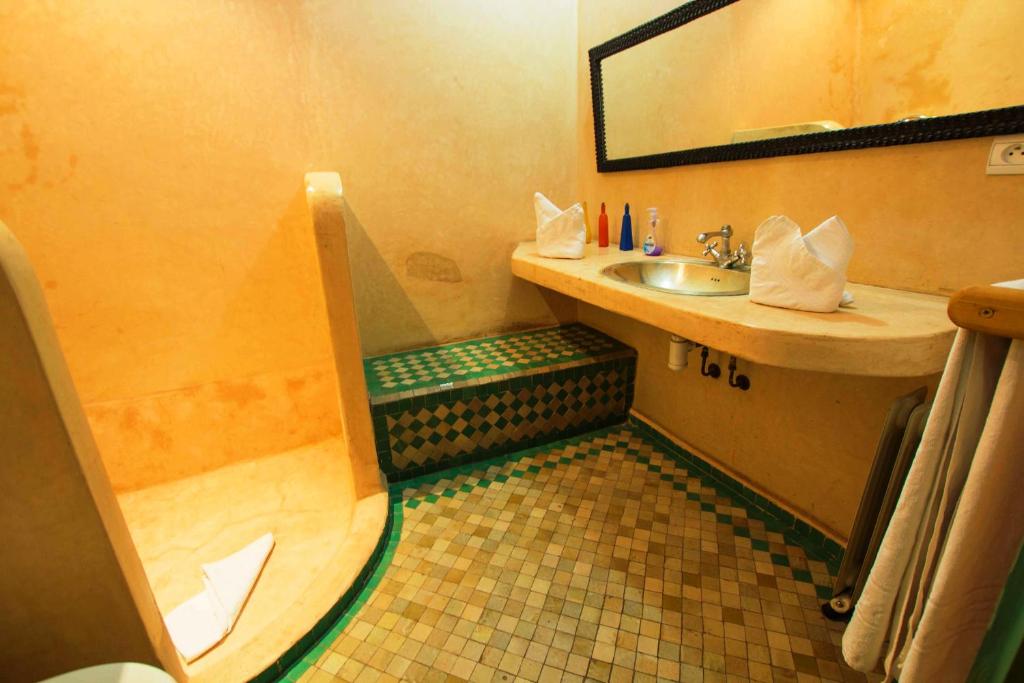 Koupelna v ubytování Riad Zinoun & Spa 11 Rooms