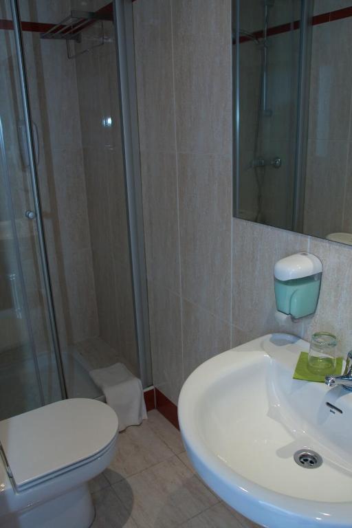 Kúpeľňa v ubytovaní Hotel Cuéntame