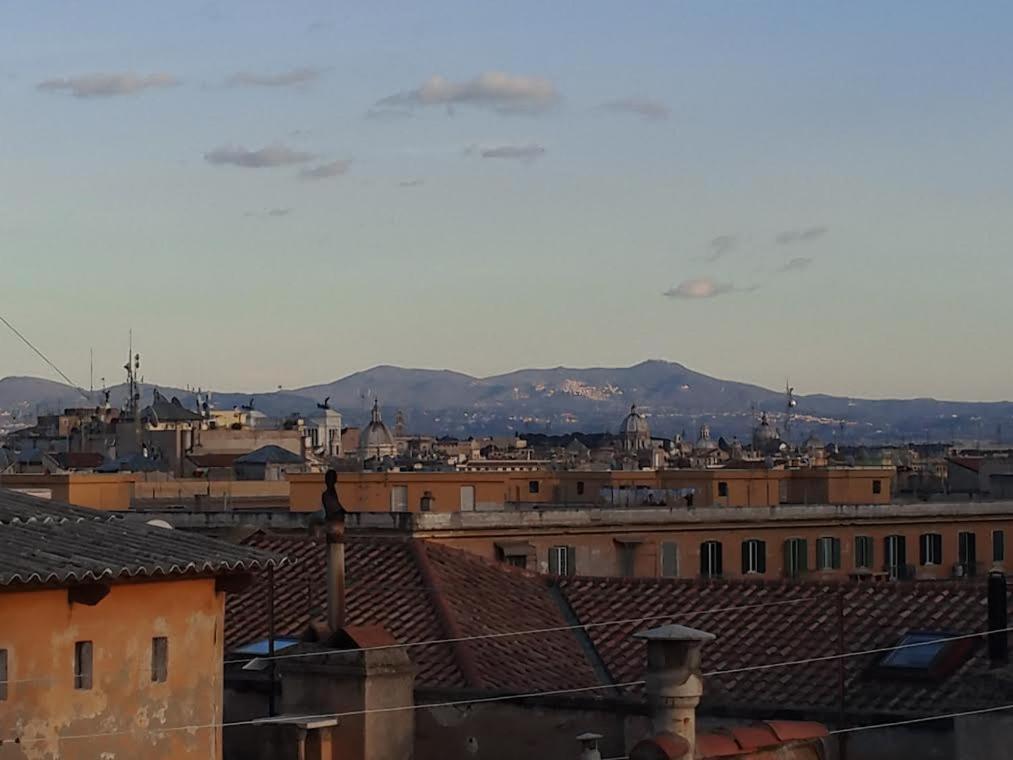 Vatican Apartment - Housity