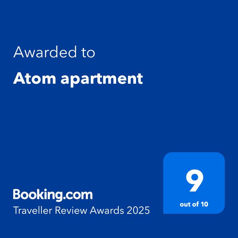 Certifikát, hodnocení, plakát nebo jiný dokument vystavený v ubytování Atom apartment