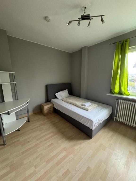 Zimmer in Landstuhl - Holiday Home