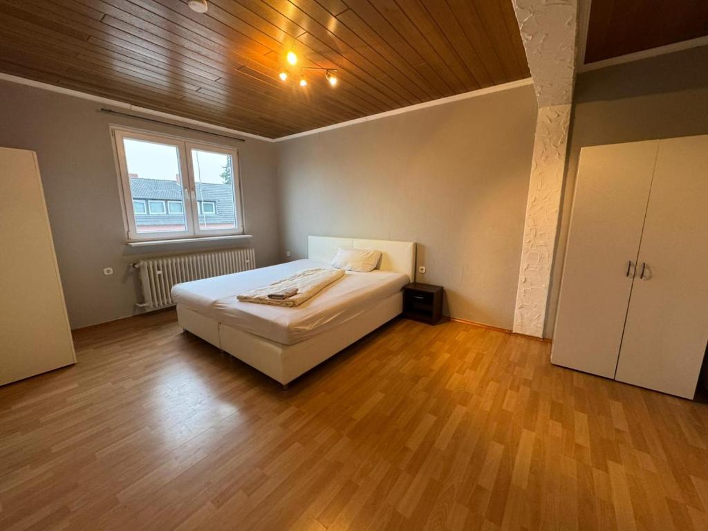 Zimmer in Landstuhl - Double Room With Shared Bathroom