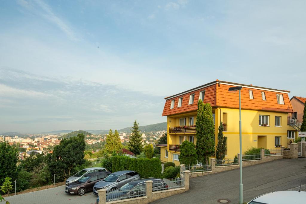 Budova, kde se penzion nachází