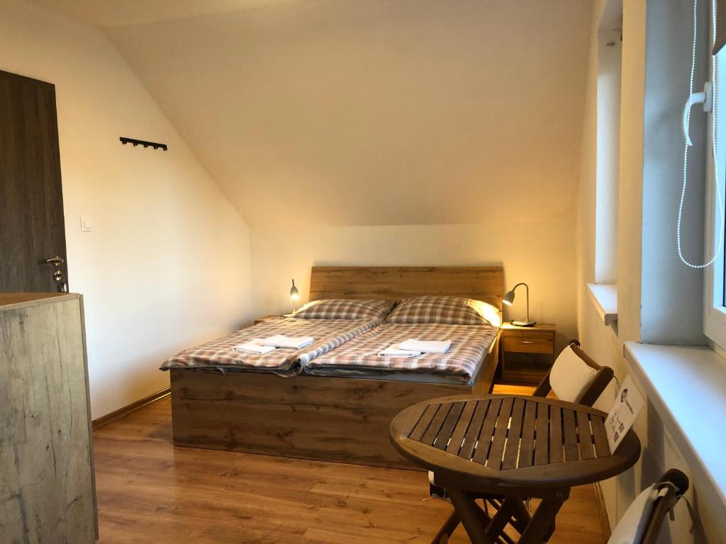 Postel nebo postele na pokoji v ubytování Apartments ADANA
