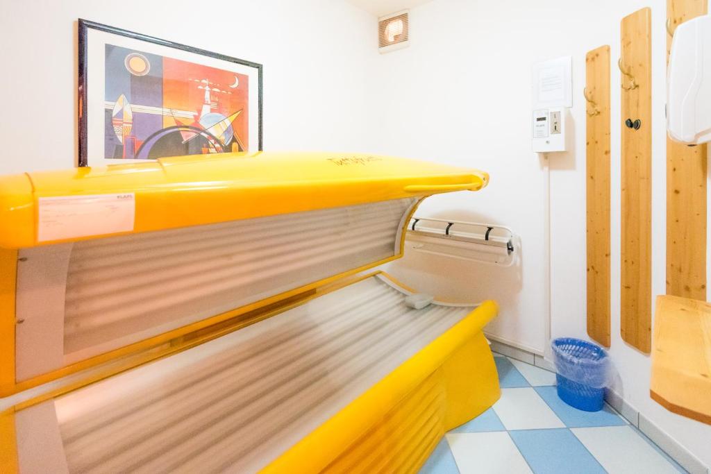 Postel nebo postele na pokoji v ubytování Pension- Appartement Kristall