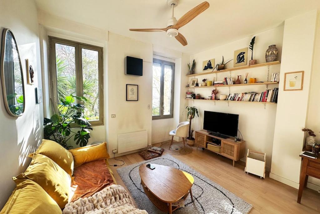 Photo de la galerie de l'établissement Joli nid Lumineux Idéal Famille, La Plaine Cours Ju, à Marseille