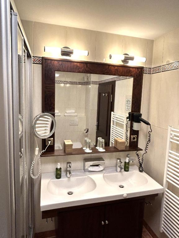 Hotel-Restaurant Batzenhäusl - Resim 36