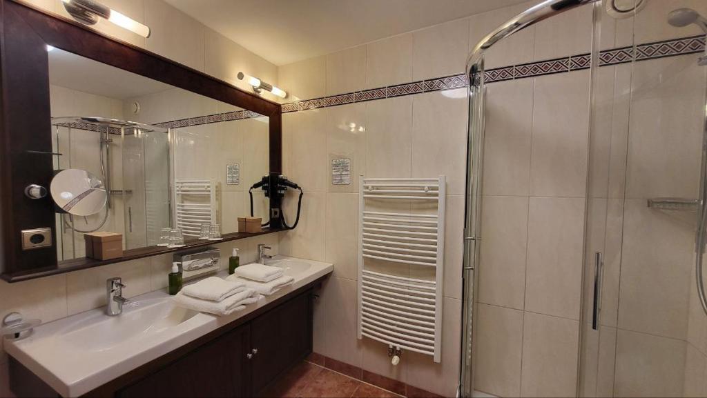 Hotel-Restaurant Batzenhäusl - Resim 38