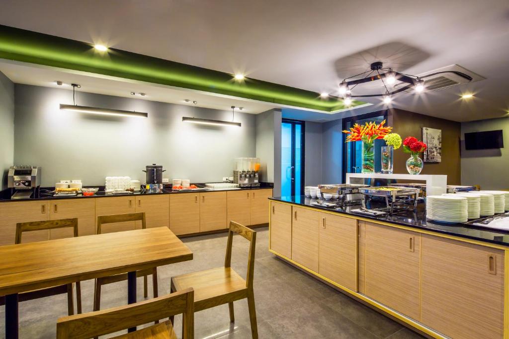 Livotel Hotel Kaset Nawamin Bangkok - Resim 22