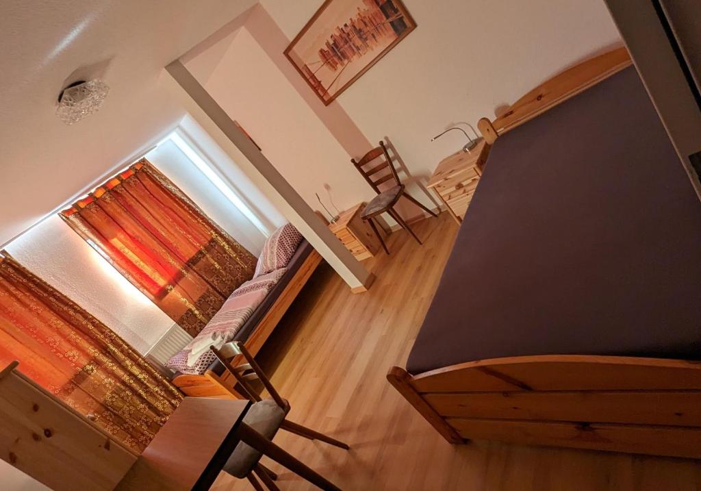 Pension Neue Linde - Habitación Doble Económica