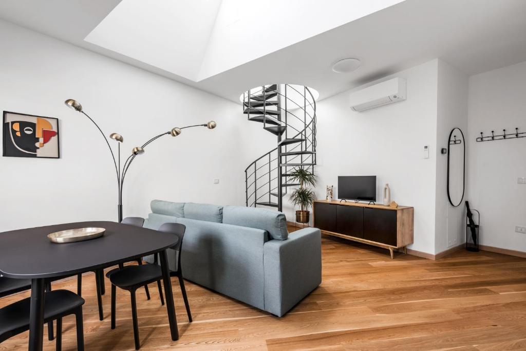 The Spiral Way - Trastevere apartment with large private terrace
