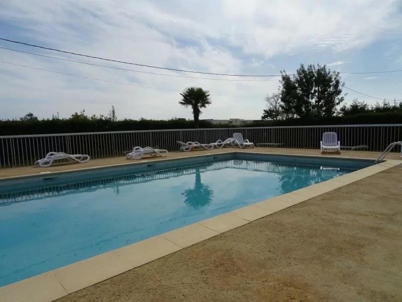 Swimmingpoolen hos eller tæt på Les Grandes Verdisses