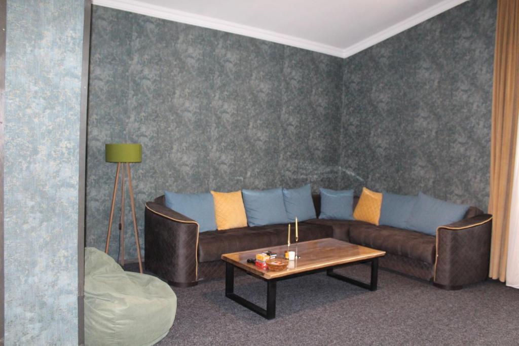 Posezení v ubytování Hotel Eden