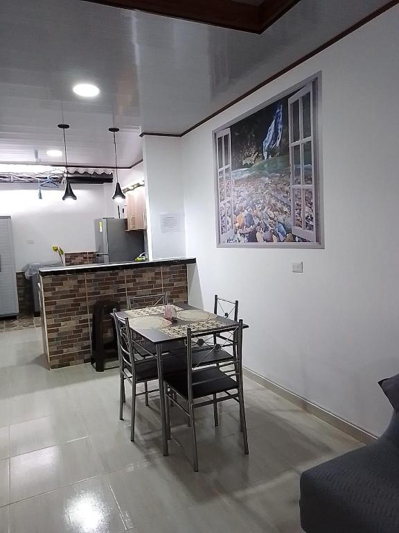 Posezení v ubytování BONITA Y CÓMODA CASA DE 3 HABITACIONES EN cONJUNTO