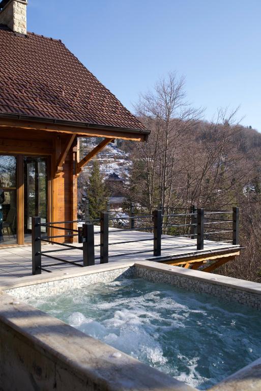 Bazén v ubytování Tara Cozy Home nebo v jeho okolí