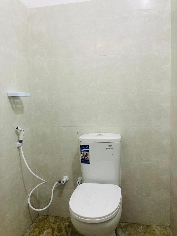 Yu T Home Stay Anuradhapura的一间浴室