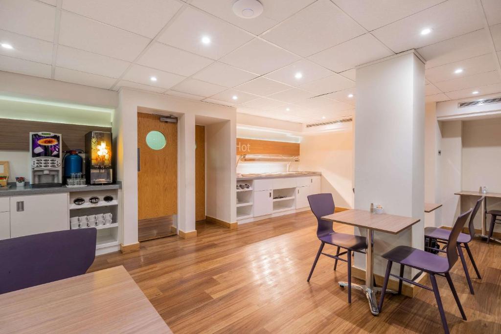 Quality Hotel Hampstead - Resim 24