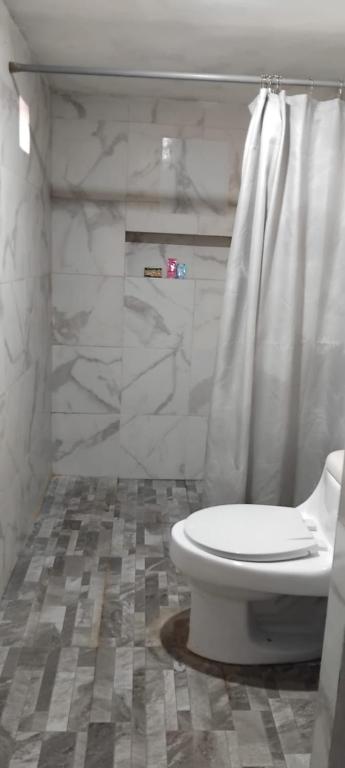 Koupelna v ubytování Casa "Los Jarochos" sencilla