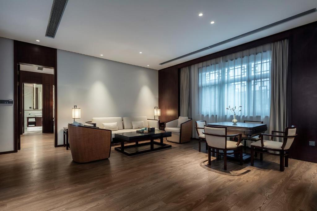 Posezení v ubytování Xinghuacun Hotel