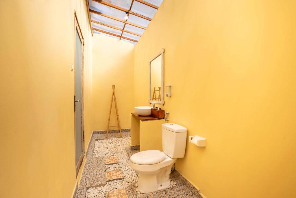 Atuh Forest Cottage - 15