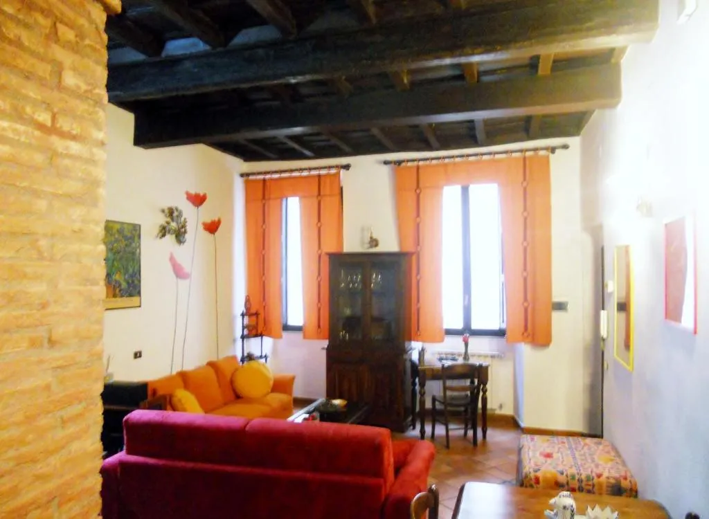 Bonosa 31, Roma, Italia