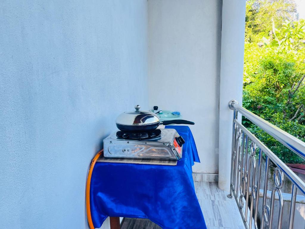 Balkón nebo terasa v ubytování Dhinuka villa