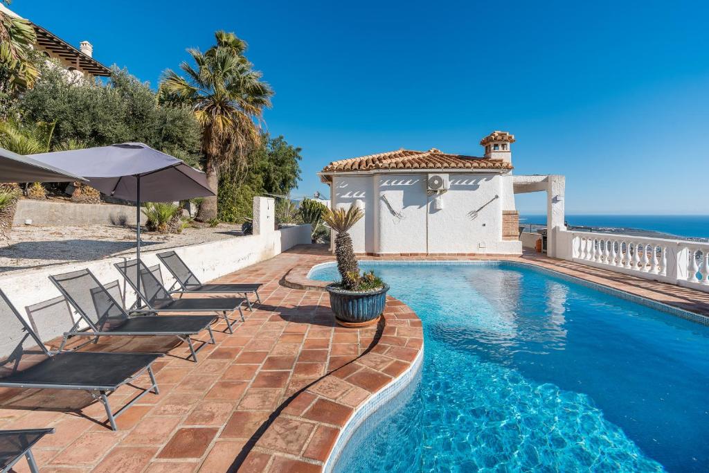 Bazén v ubytovaní Casa Romantica alebo v jeho blízkosti