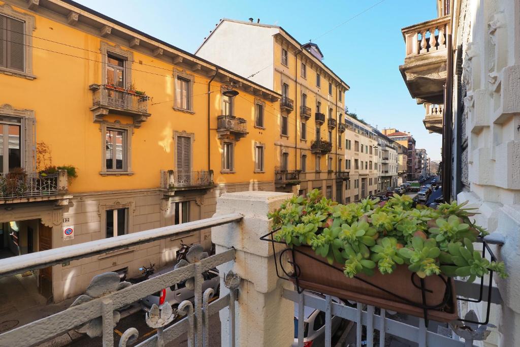 Bright Apartment in Porta Romana - Vannucci