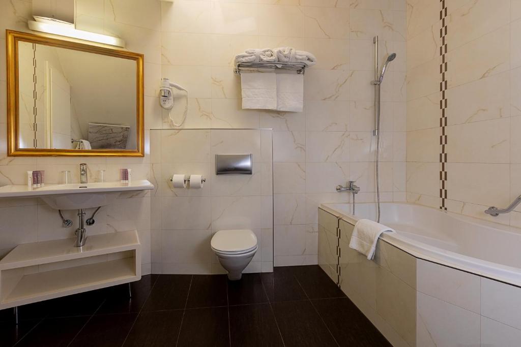 Hotel Hoffmeister - Resim 42