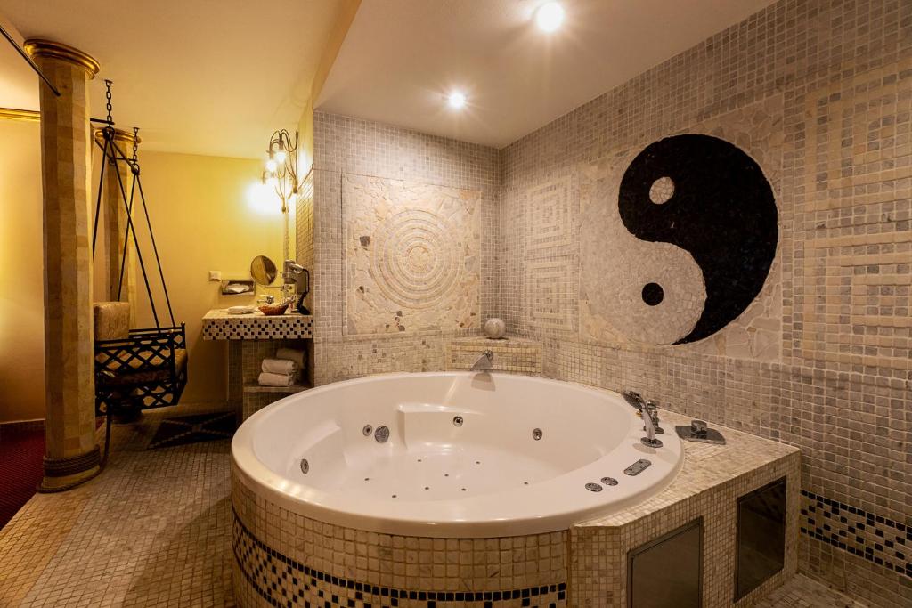 Hotel Hoffmeister - 19