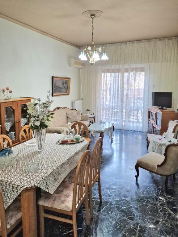 Sarmia Apartment