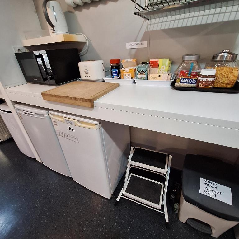 Kuchyň nebo kuchyňský kout v ubytování Hostel Casa Ibarrola
