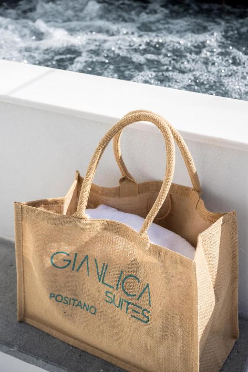 Certifikát, hodnocení, plakát nebo jiný dokument vystavený v ubytování Gianlica Suites Positano