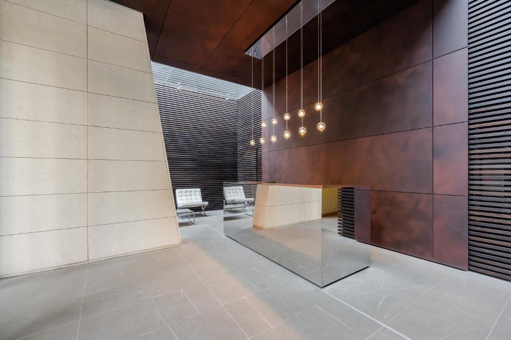 GiaxTower Gym Spa & Pool Oasis