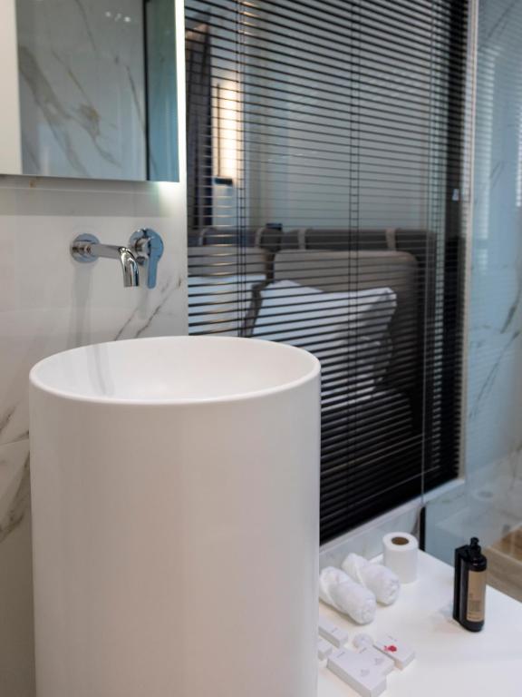 Koupelna v ubytování Adore Boutique Hotel