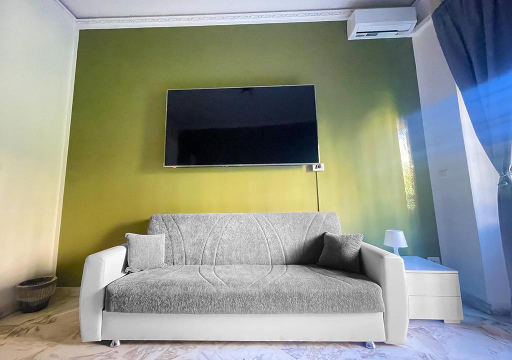 Televízia a/alebo spoločenská miestnosť v ubytovaní Mi casa tu casa - Guest House