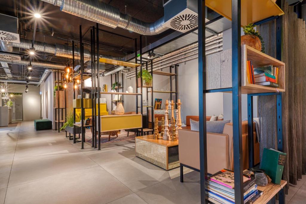 Vienna House Easy by Wyndham Hamburg Bergedorf - Resim 9