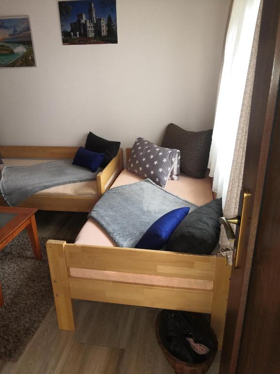 Postel nebo postele na pokoji v ubytování Ubytování v soukromí Klima