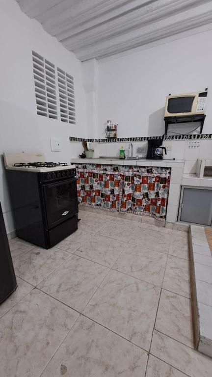 Kuchyň nebo kuchyňský kout v ubytování Apartamento Con Entrada independiente, 2 Habitaciones y 1 Baño