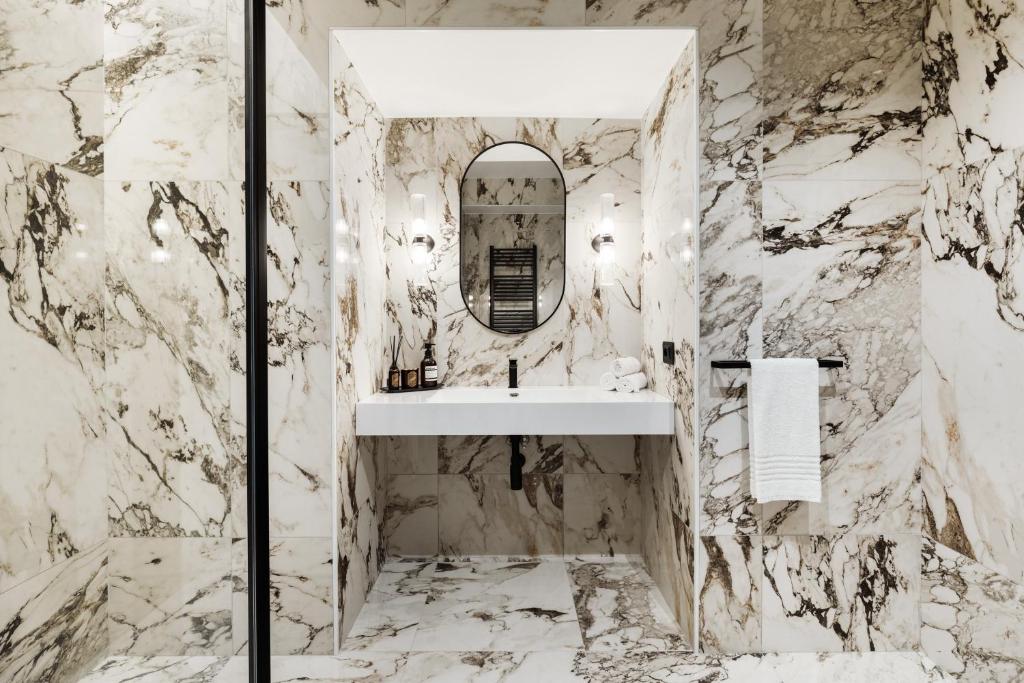 Adriana Boutique Guest House - 14