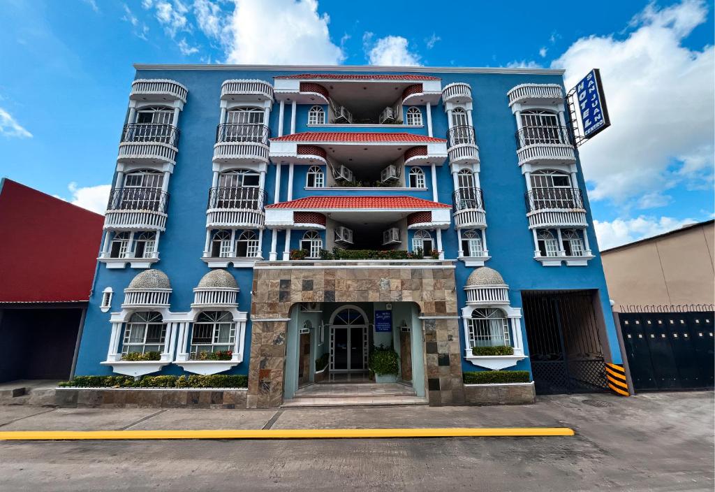 Bangunan di mana terletaknya hotel
