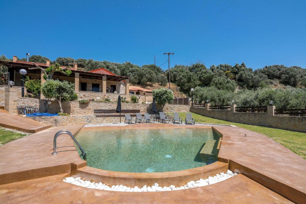 Villa Dimmare by PosarelliVillas
