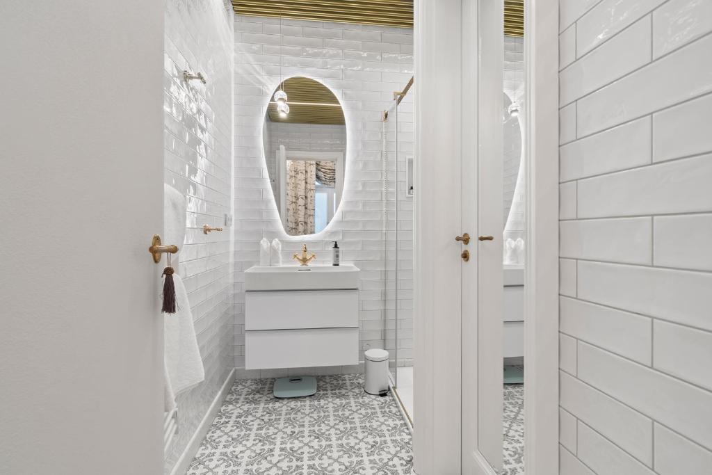 Vodickova Luxury Suites - 4