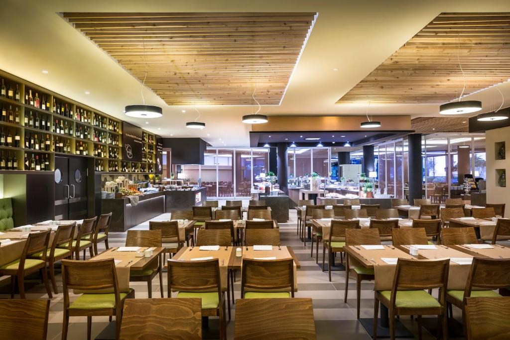 Aminess Vival Maestral Hotel - 11