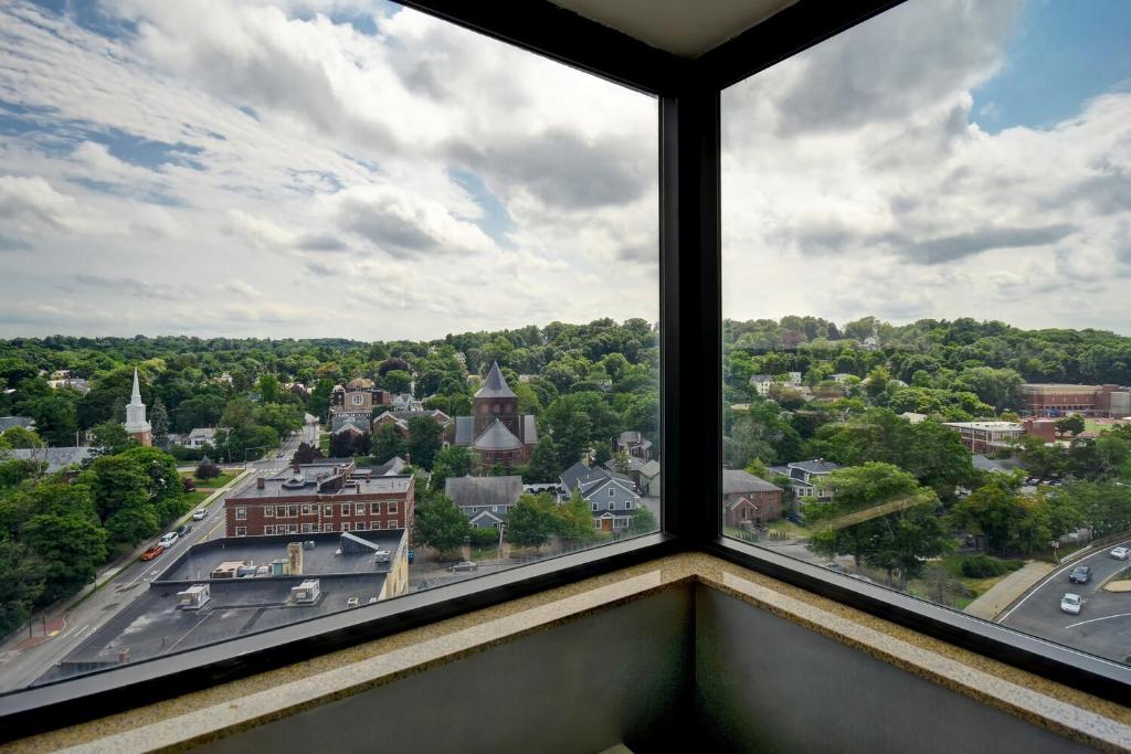 Nespecifikovaný výhled na destinaci Newton nebo výhled na město při pohledu z hotelu