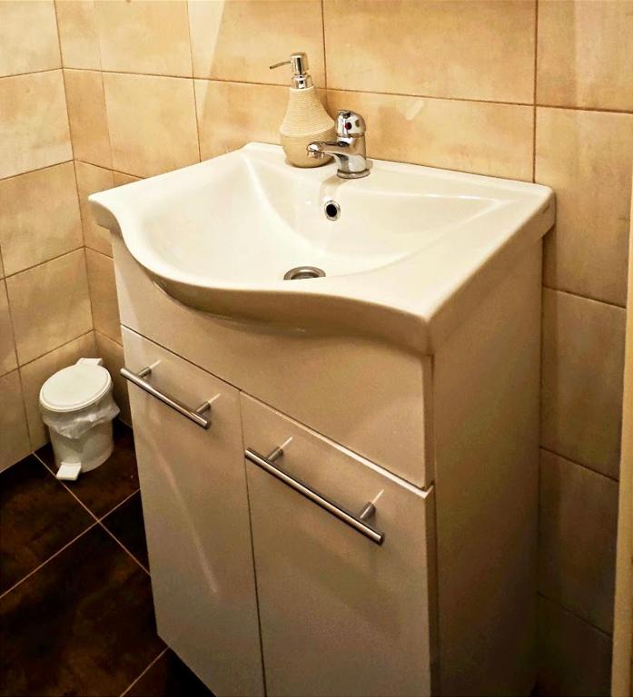 Kúpeľňa v ubytovaní Cozy Old Town Apartment