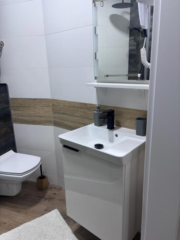 Apartamenty Jana Pawła - 5