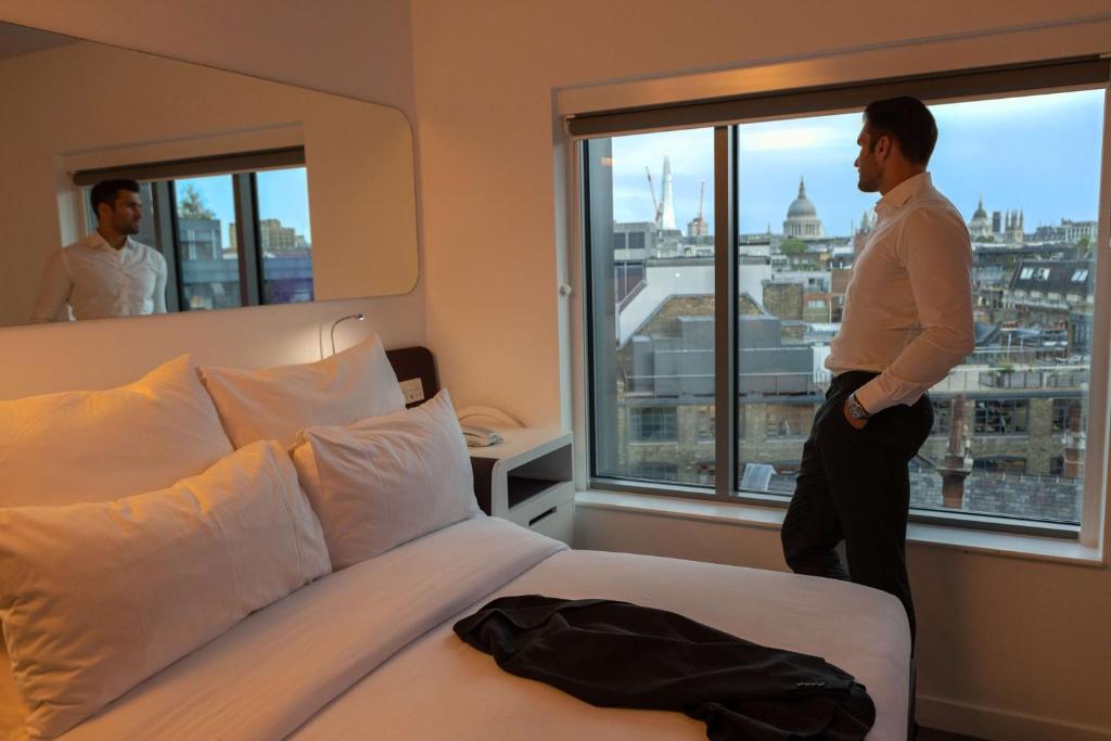YOTEL London City - Resim 25